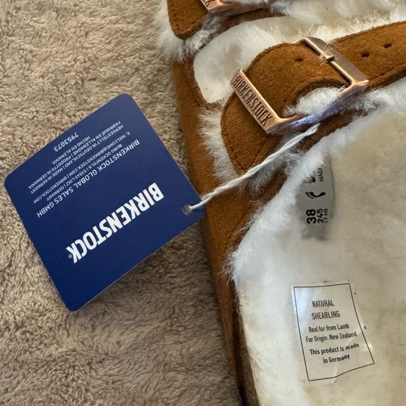 BIRKENSTOCK ARIZONA SHEARLING NWT - Picture 7 of 10